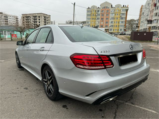 Mercedes E-Class foto 6