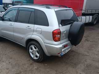 Toyota Rav 4 foto 3