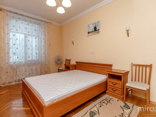 Apartament cu 3 camere, 96 m², Centru, Chișinău foto 4