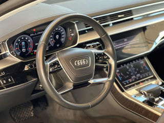 Audi A8 foto 10