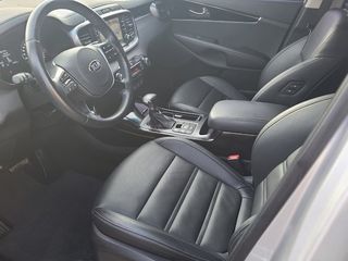 KIA Sorento foto 8