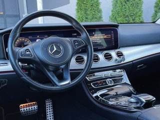 Mercedes E-Class foto 4