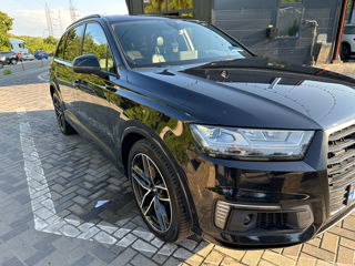 Audi Q7 e-tron foto 3