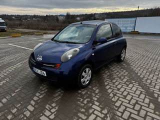 Nissan Micra foto 2