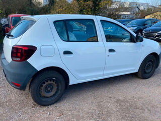 Dacia Sandero foto 4