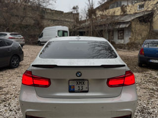 BMW 3 Series foto 3