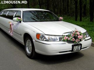 Lincoln Town Car foto 2