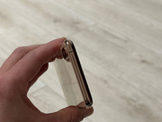 iPhone XS  Gold 256gb foto 4