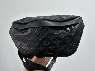 Louis Vuitton Bumbag Black Embossing Leather foto 3