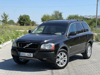 Volvo XC90 foto 1