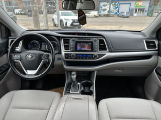 Toyota Highlander foto 8