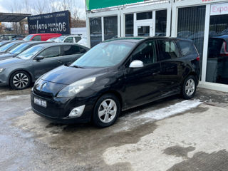 Renault Grand Scenic foto 3