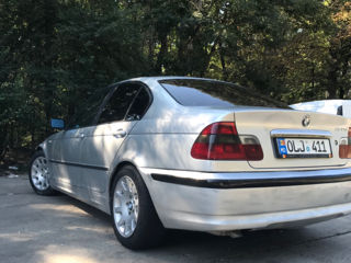 BMW 3 Series foto 2