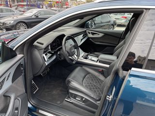Audi Q8 foto 17