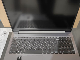 Laptop 15,6" Lenovo IdeaPad Slim 3 15IAN8, Intel Core i3-N305, 8GB/512GB,  NOU foto 3