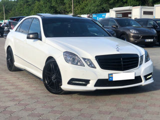 Mercedes E-Class foto 5