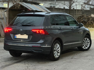 Volkswagen Tiguan foto 4