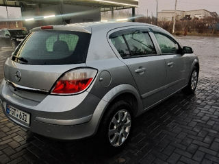 Opel Astra foto 5