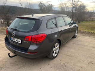 Opel Astra foto 4