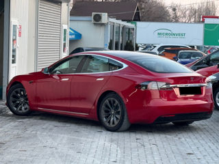 Tesla Model S foto 3