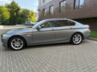 BMW 5 Series foto 5