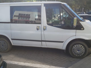 Ford Transit foto 2