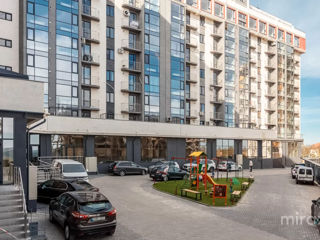 Apartament cu 3 camere, 101 m², Durlești, Chișinău foto 3