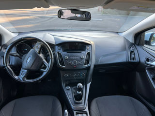 Ford Focus foto 9