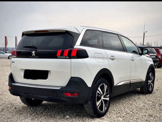 Peugeot 5008 foto 3