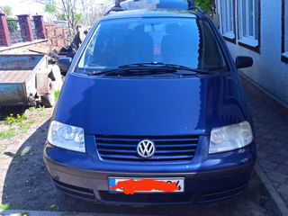 Volkswagen Sharan foto 2