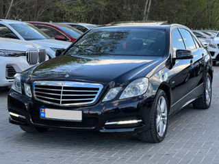 Mercedes E-Class foto 1