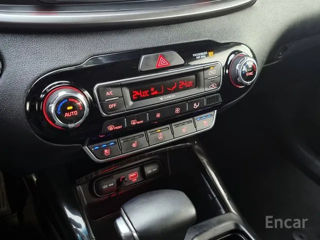 KIA Sorento foto 14