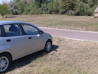 Chevrolet Kalos foto 4