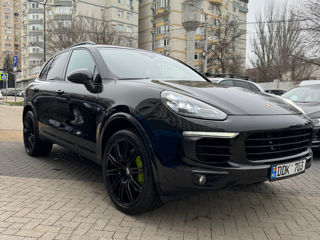 Porsche Cayenne foto 5