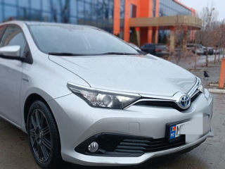 Toyota Auris foto 2