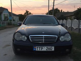 Mercedes C Class foto 1