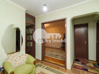 Apartament 3 camere, 72 mp, reparat și mobilat, Nicolae Costin 47500 € foto 10