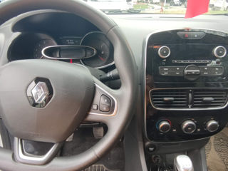 Renault Clio foto 6