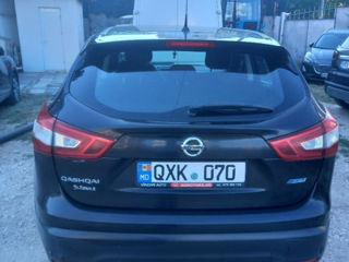 Nissan Qashqai foto 9