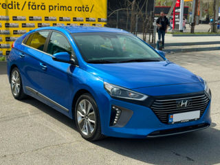 Hyundai IONIQ фото 2