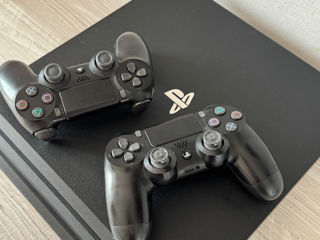 PlayStation 4 Pro foto 4