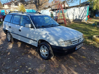 Opel Astra foto 8