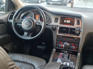 Audi Q7 foto 7