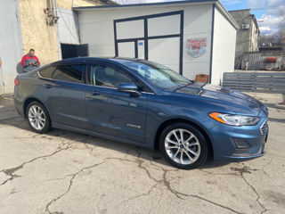 Ford Fusion foto 8