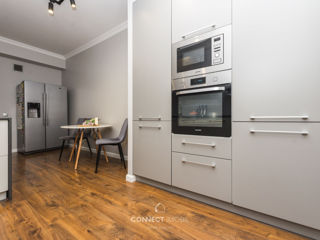 Apartament cu 3 camere, 103 m², Buiucani, Chișinău foto 3