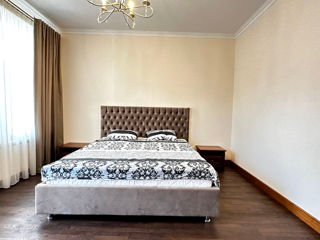 Apartament cu 2 camere, 96 m², Centru, Chișinău foto 4