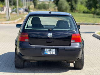 Volkswagen Golf foto 4