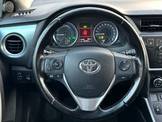 Toyota Auris foto 15