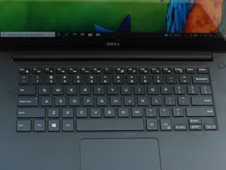 Dell XPS 15 9560 4K (Core i7 7700HQ/32Gb DDR4/512Gb NVMe SSD/Nvidia GTX 1050/15.6" 4K TouchScreen) фото 4