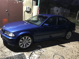 BMW 3 Series foto 4